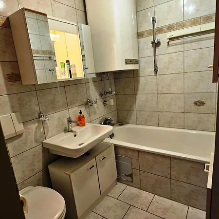 Helle, Hochwertig Neu Rennovierte Kuenstlerwohnung Apartment
