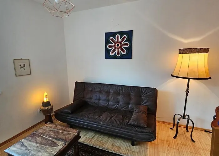 דירה Helle, Hochwertig Neu Rennovierte Kuenstlerwohnung אינסברוק