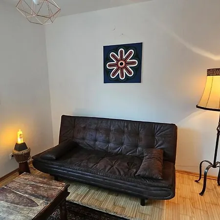Appartamento Helle, Hochwertig Neu Rennovierte Kuenstlerwohnung Innsbruck